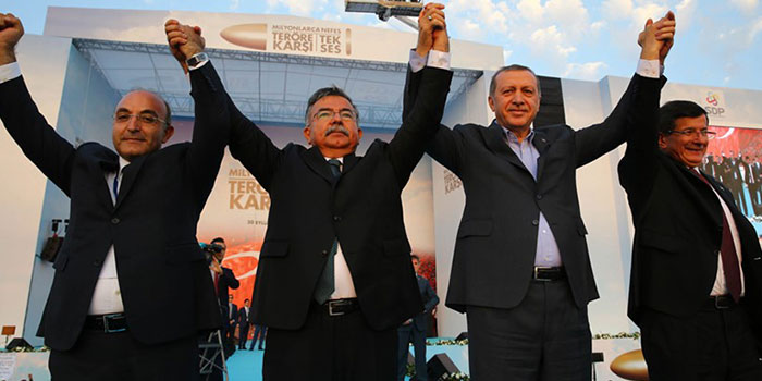 Başkan Karaosmanoğlu, teröre karşı Tek ses mitingine katıldı