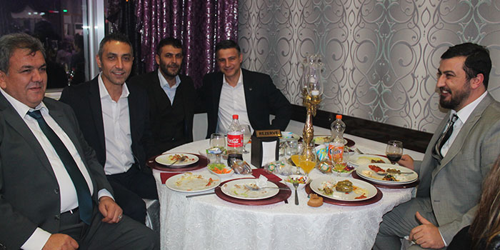 Beslen Çakan kızını nişanladı