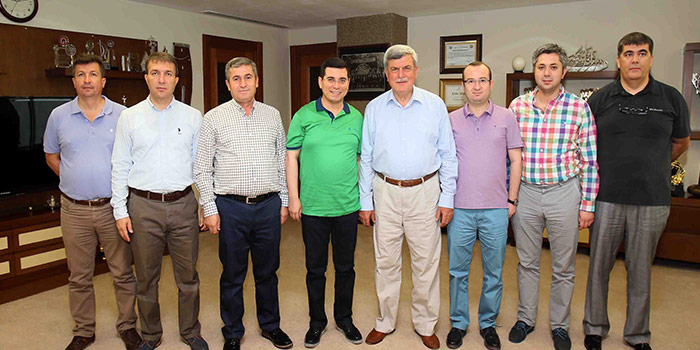Başkan Karaosmanoğlu, Kepez Belediye Başkanını misafir etti