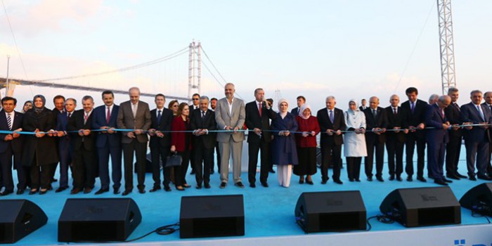 Osmangazi Köprüsü törenle açıldı 