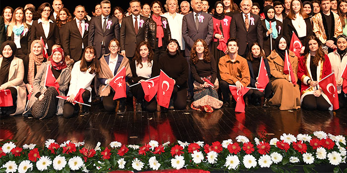 Hüseyin Aksoy'dan 19 Mayıs Atatürk’ü Anma Gençlik Ve Spor Bayramı Kutlama Mesajı