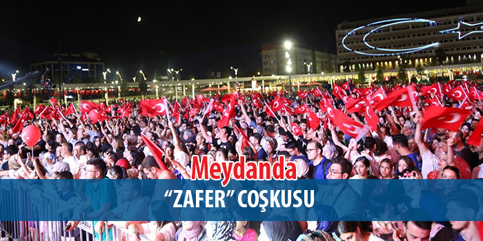 Meydanda Zafer Bayramı Coşkuyla Kutlandı.