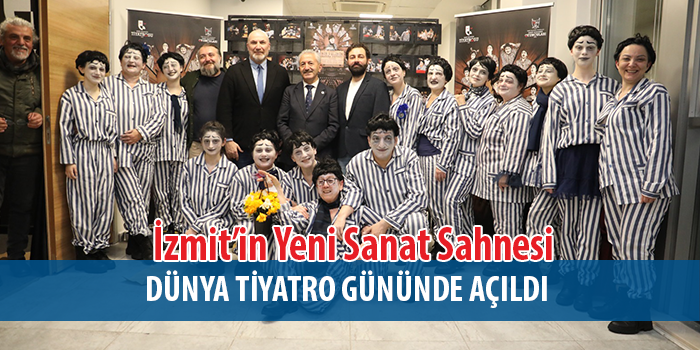 İzmit’in yeni sanat sahnesi Bir Delinin Hatıra Defteri ile açıldı