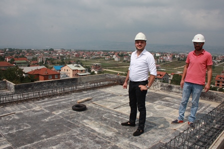 UYGUN KREDİ SEÇENEKLERİ Melisa Evlerine sahip olmak için işte size fırsatlar. Kuveyt Türk Bankasıyla çalışan firma, 0,80 kredi faiziyle oldukça cezbeden kredi ve değişik vade seçenekleri sunuyor. 177 bin TL’den başlayan fırsatlar ise konut almayı düşünenlere son noktayı koyuyor. Melisa Elveri adeta Körfez’in kucaklayan çephesiyle körfezin tüm güzelliğini pencerenize taşıyor.